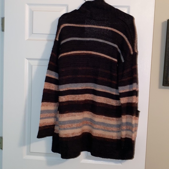 Womens Striped Cardigan Sweater - Picture 5 of 6